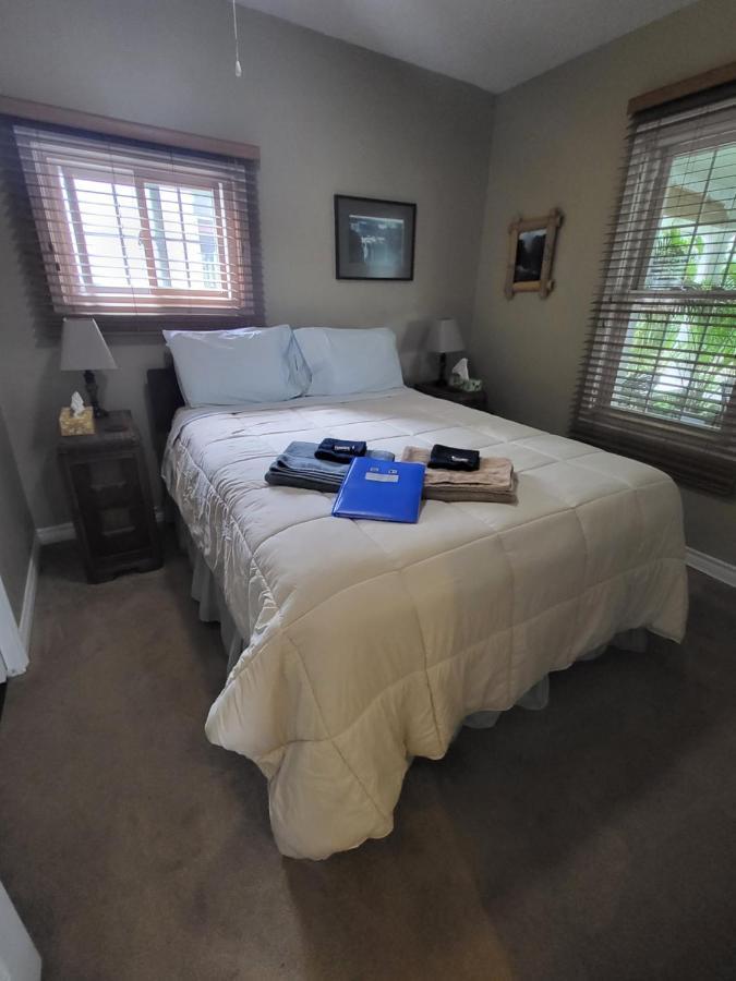 Your Oasis In Niagara Falls Canada Extérieur photo