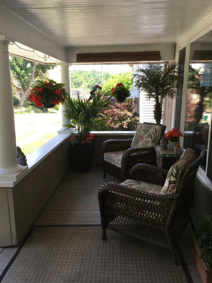 Your Oasis In Niagara Falls Canada Extérieur photo