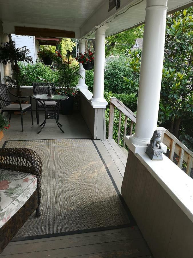 Your Oasis In Niagara Falls Canada Extérieur photo